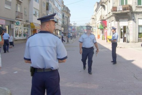 Poliţiştii se pregătesc să iasă în stradă pe 3 septembrie